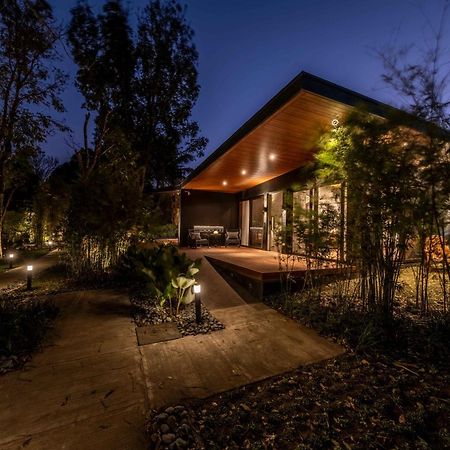 Ananda Cabin - Ezra Viniti Resort Tagaytay City Dış mekan fotoğraf
